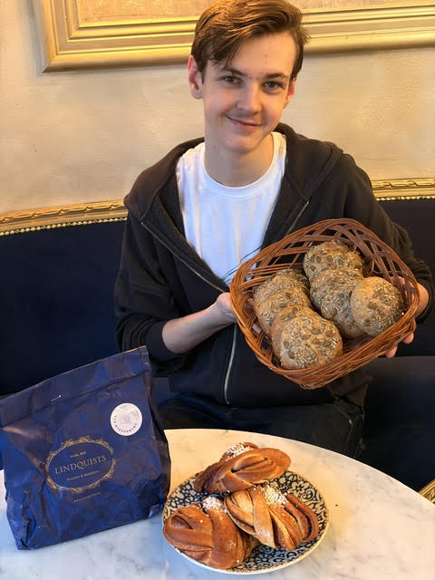 Egil, Huvudleverantör Vasastan och packeterare på Max MorgonMums